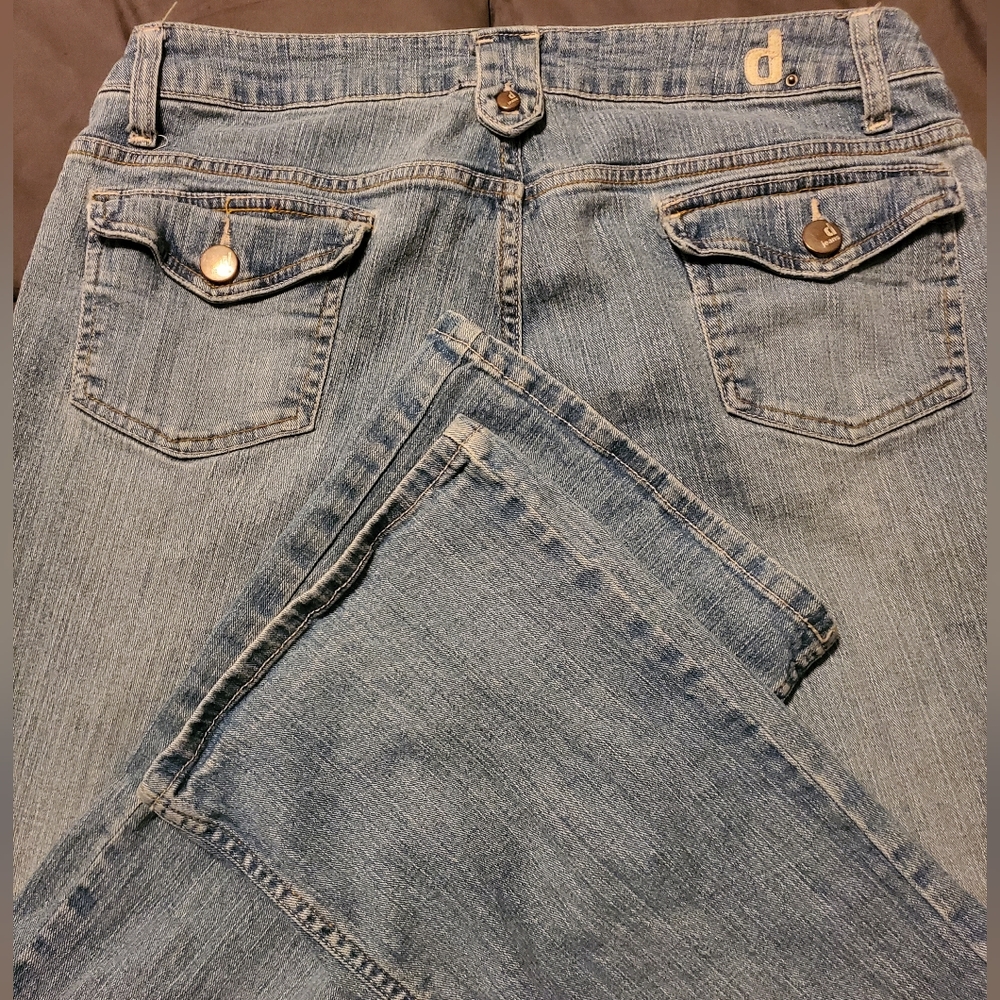 Light Wash Junior Jeans